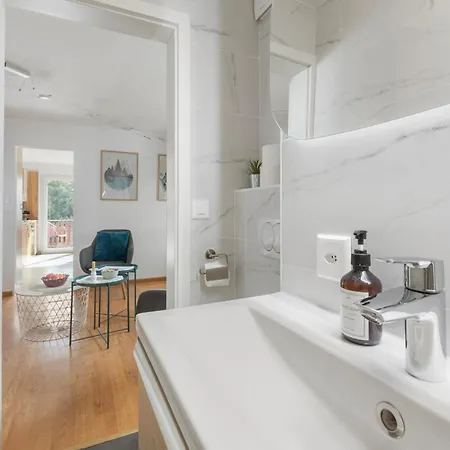 3br - Vue Alpine & Balcon - 8 Pers Daire
