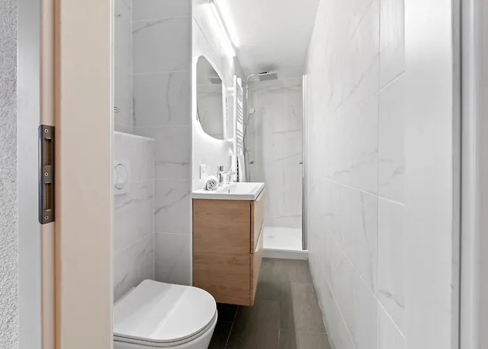 3br - Vue Alpine & Balcon - 8 Pers * 南达