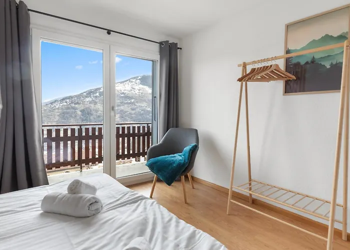 شقة 3br - Vue Alpine & Balcon - 8 Pers *