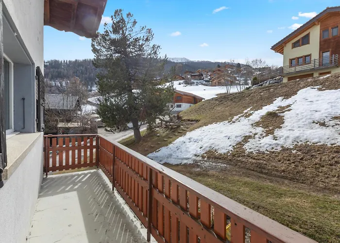 شقة 3br - Vue Alpine & Balcon - 8 Pers